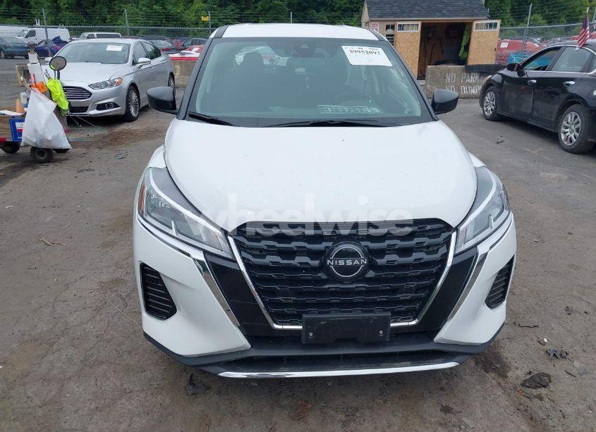 Photo 12 of 2022 Nissan Kicks S XTRONIC CVT (VIN 3N1CP5BV2NL516520)