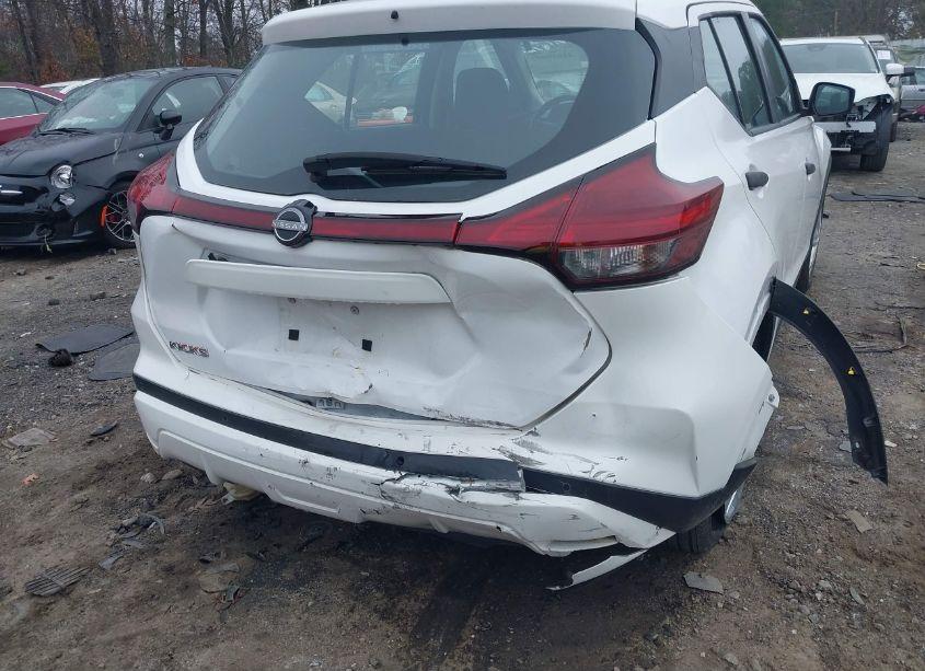 Photo 6 of 2022 Nissan Kicks S XTRONIC CVT (VIN 3N1CP5BV2NL528733)