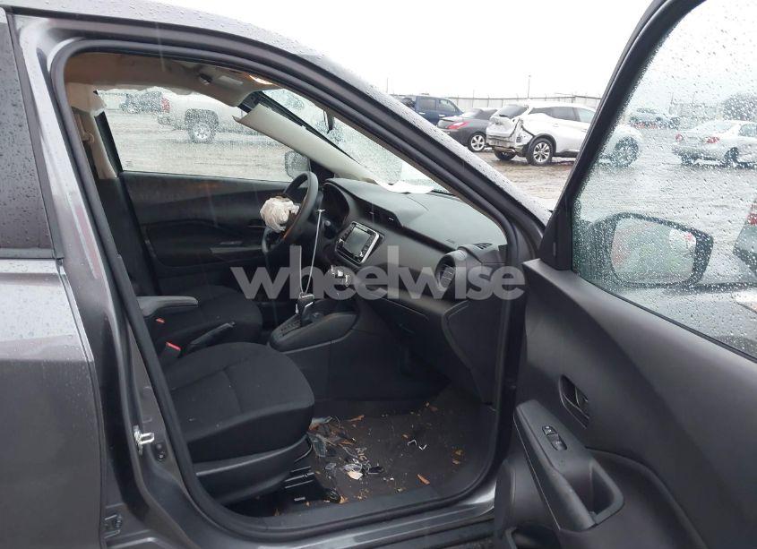 Photo 5 of 2023 Nissan Kicks S XTRONIC CVT (VIN 3N1CP5BV2PL468228)