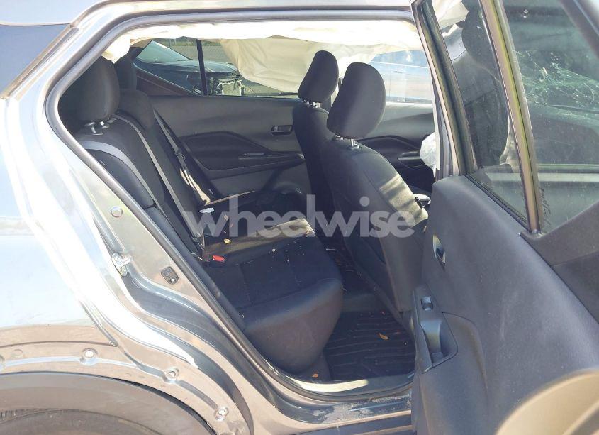 Photo 8 of 2023 Nissan Kicks S XTRONIC CVT (VIN 3N1CP5BV2PL487717)