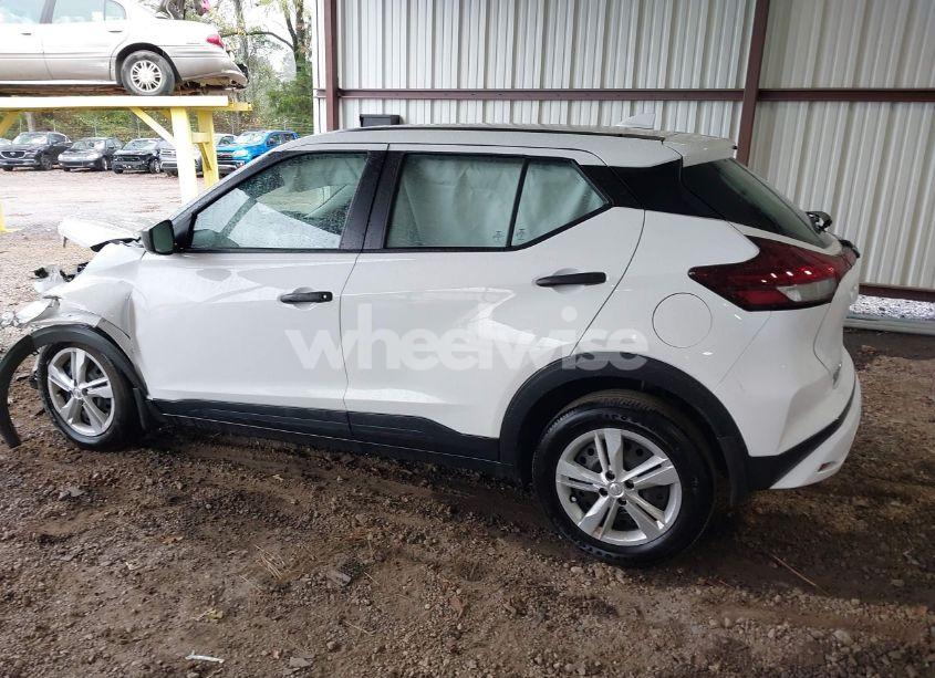 Photo 14 of 2023 Nissan Kicks S XTRONIC CVT (VIN 3N1CP5BV2PL551397)