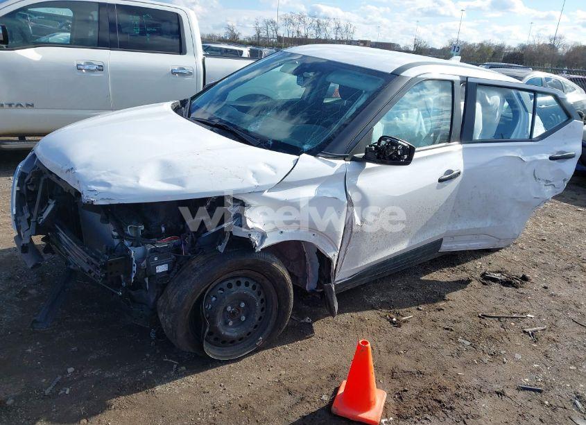 Photo 2 of 2023 Nissan Kicks S XTRONIC CVT (VIN 3N1CP5BV2PL569138)