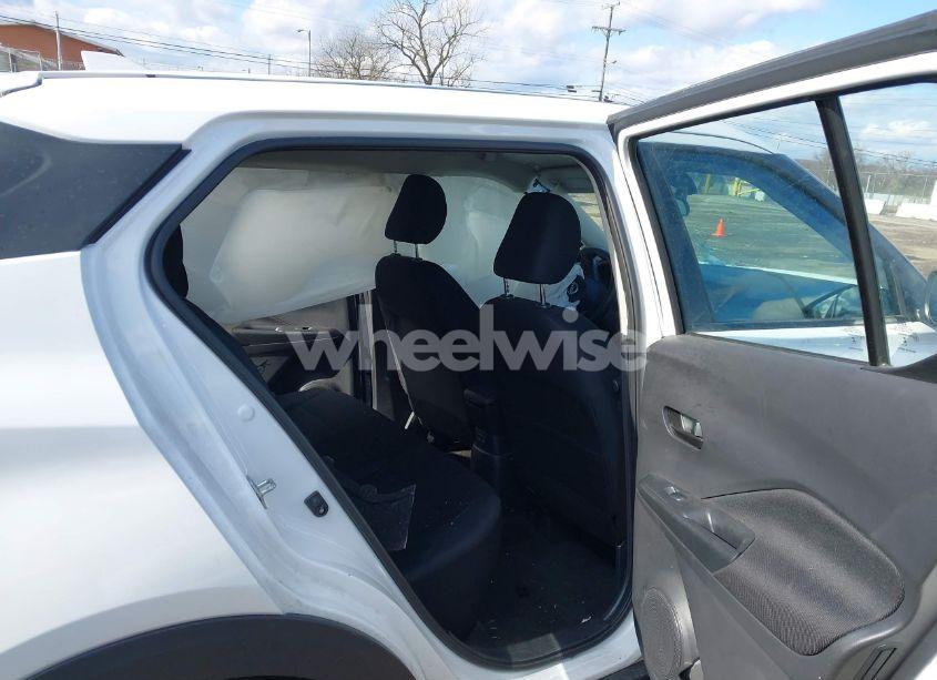 Photo 8 of 2023 Nissan Kicks S XTRONIC CVT (VIN 3N1CP5BV2PL569138)