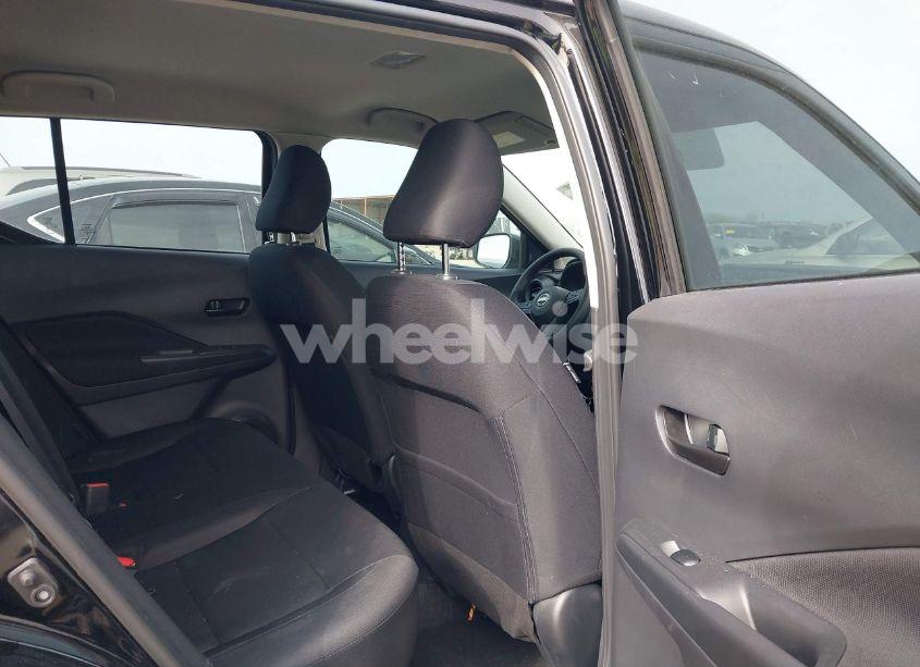 Photo 8 of 2024 Nissan Kicks S XTRONIC CVT (VIN 3N1CP5BV2RL578506)