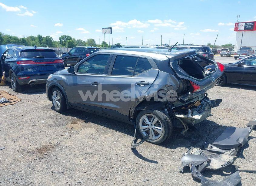 Photo 3 of 2020 Nissan Kicks S XTRONIC CVT (VIN 3N1CP5BV3LL512442)