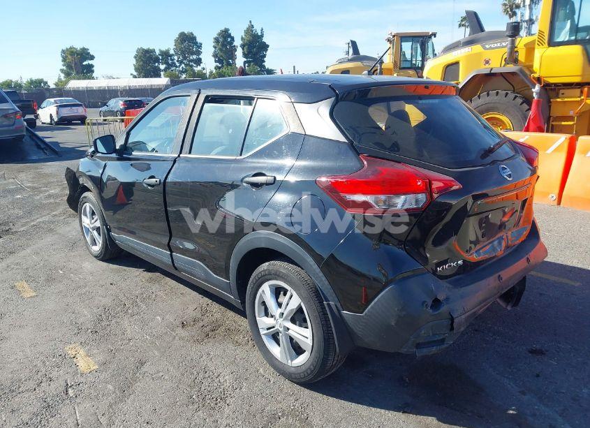 Photo 3 of 2020 Nissan Kicks S XTRONIC CVT (VIN 3N1CP5BV3LL517320)