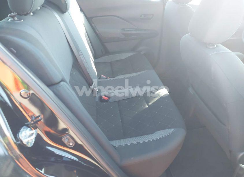 Photo 8 of 2020 Nissan Kicks S XTRONIC CVT (VIN 3N1CP5BV3LL517320)