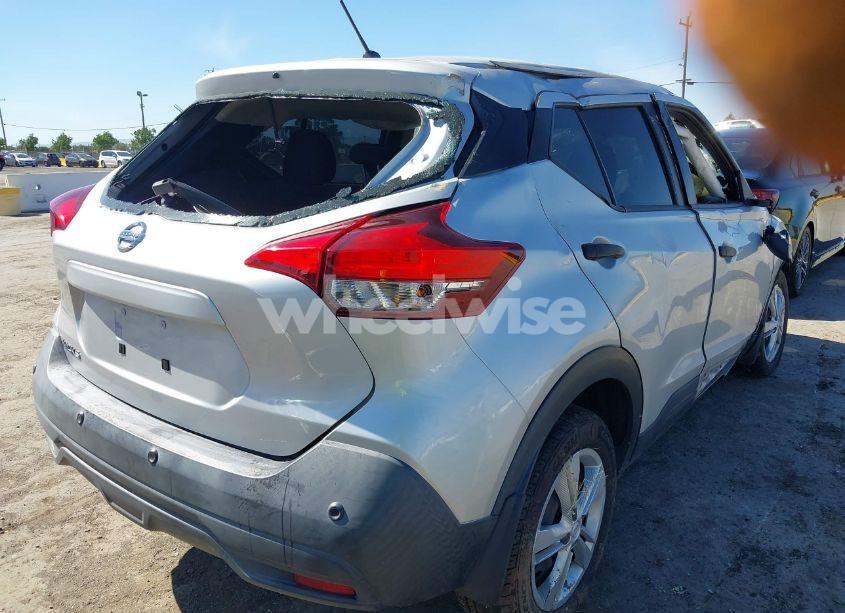 Photo 4 of 2020 Nissan Kicks S XTRONIC CVT (VIN 3N1CP5BV3LL539401)