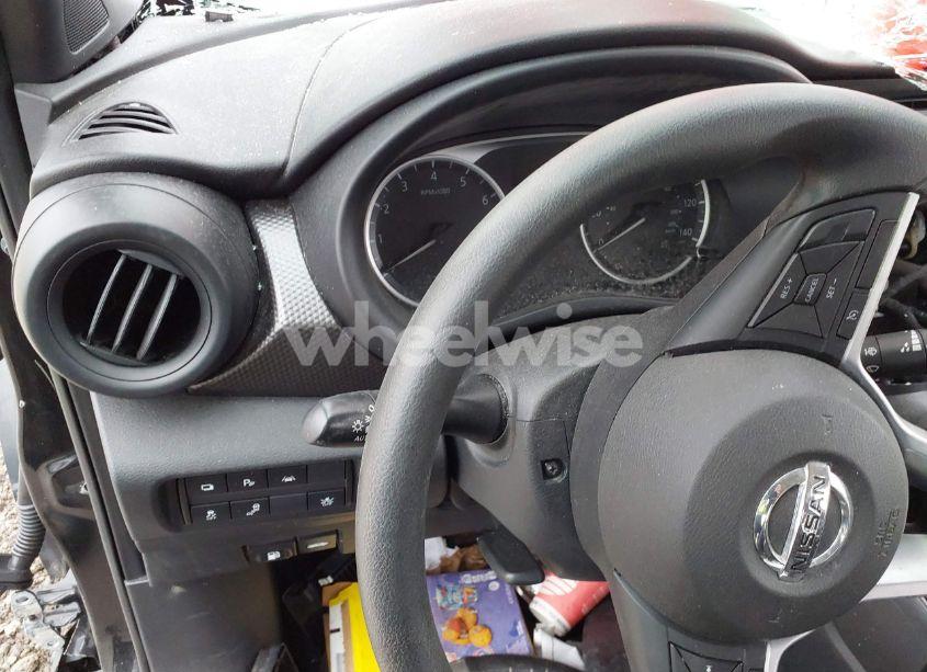 Photo 7 of 2020 Nissan Kicks S XTRONIC CVT (VIN 3N1CP5BV3LL578571)