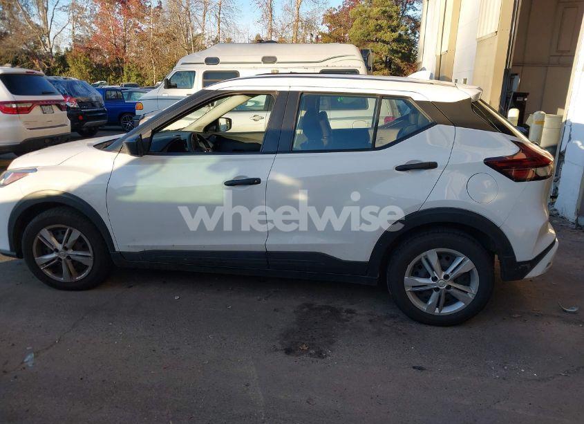 Photo 14 of 2021 Nissan Kicks S XTRONIC CVT (VIN 3N1CP5BV3ML501829)