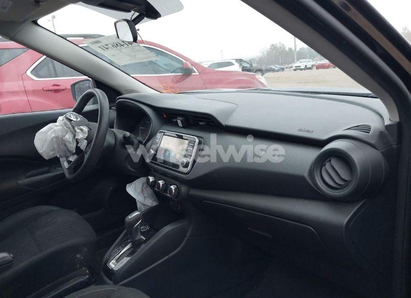 Photo 5 of 2021 Nissan Kicks S XTRONIC CVT (VIN 3N1CP5BV3ML540713)