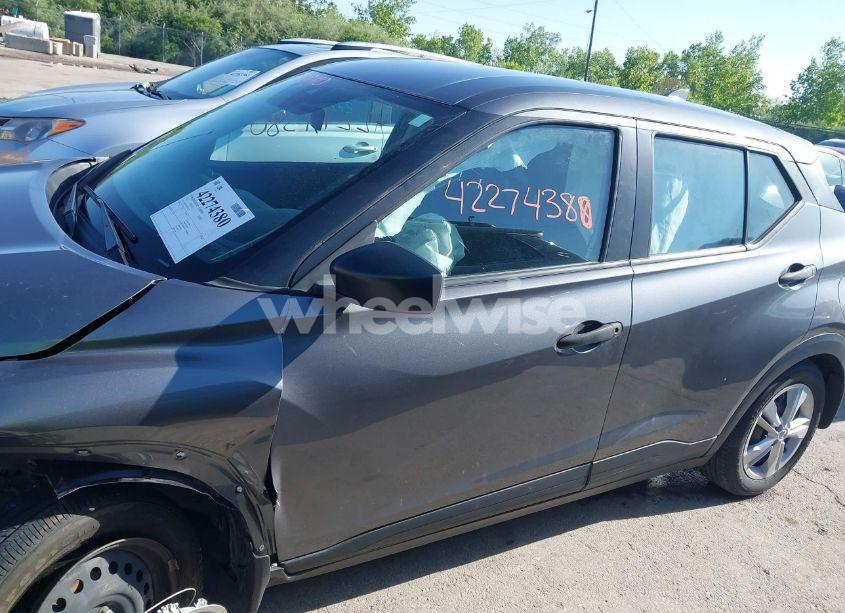 Photo 14 of 2021 Nissan Kicks S XTRONIC CVT (VIN 3N1CP5BV3ML551937)