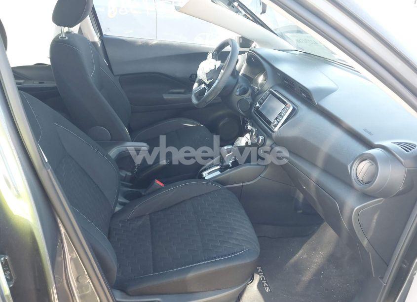 Photo 5 of 2021 Nissan Kicks S XTRONIC CVT (VIN 3N1CP5BV3ML551937)