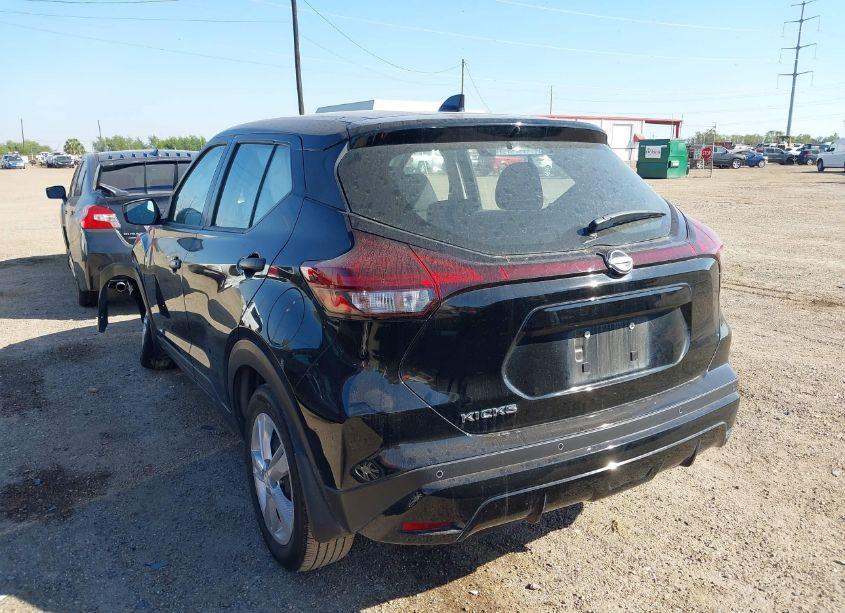Photo 3 of 2022 Nissan Kicks S XTRONIC CVT (VIN 3N1CP5BV3NL521676)