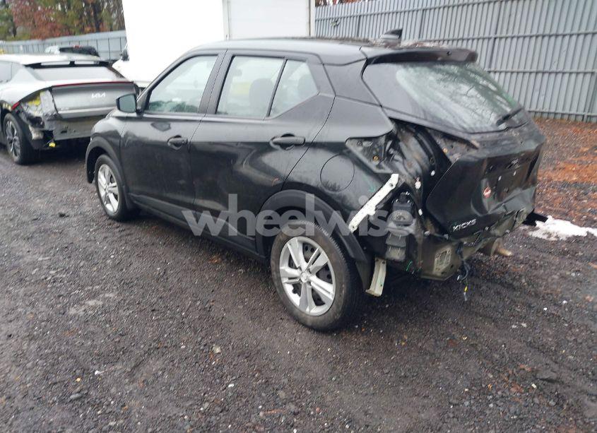 Photo 3 of 2022 Nissan Kicks S XTRONIC CVT (VIN 3N1CP5BV3NL531608)