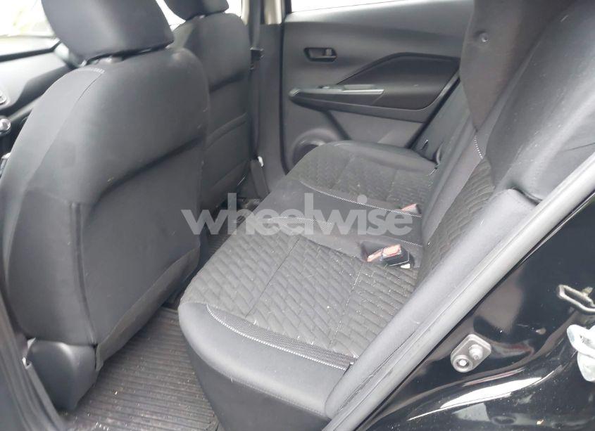 Photo 8 of 2022 Nissan Kicks S XTRONIC CVT (VIN 3N1CP5BV3NL531608)