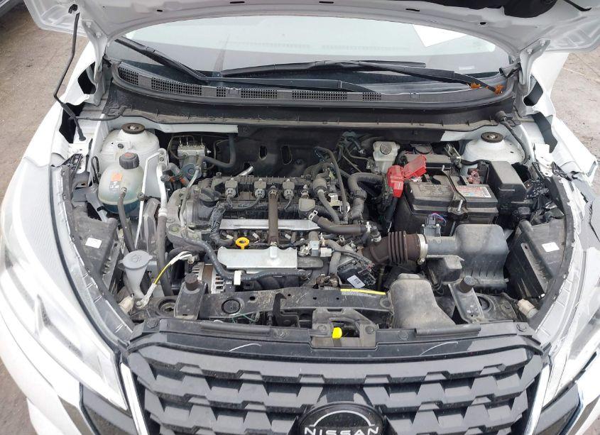 Photo 10 of 2022 Nissan Kicks S XTRONIC CVT (VIN 3N1CP5BV3NL531639)