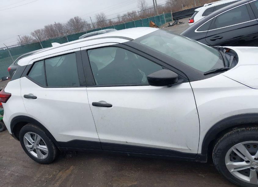 Photo 13 of 2022 Nissan Kicks S XTRONIC CVT (VIN 3N1CP5BV3NL531639)