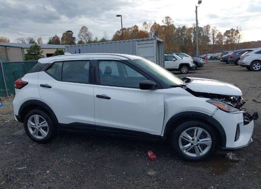 Photo 13 of 2023 Nissan Kicks S XTRONIC CVT (VIN 3N1CP5BV3PL511703)