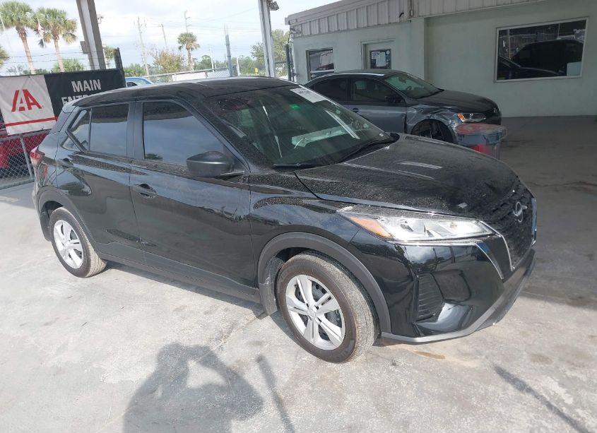 2024 Nissan Kicks S XTRONIC CVT (VIN 3N1CP5BV3RL555302) main photo