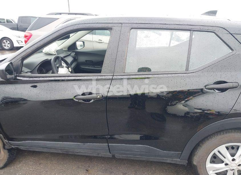 Photo 15 of 2024 Nissan Kicks S XTRONIC CVT (VIN 3N1CP5BV3RL577543)