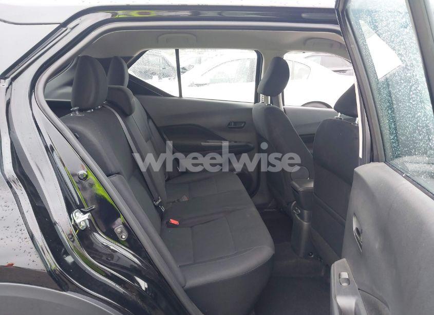 Photo 8 of 2024 Nissan Kicks S XTRONIC CVT (VIN 3N1CP5BV3RL577543)