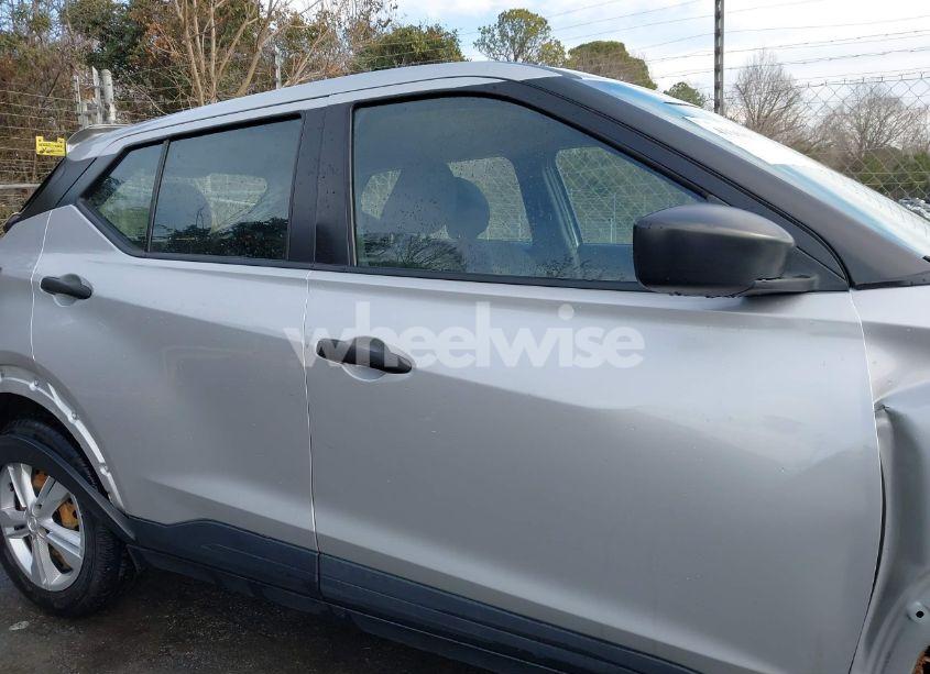 Photo 13 of 2020 Nissan Kicks S XTRONIC CVT (VIN 3N1CP5BV4LL499359)