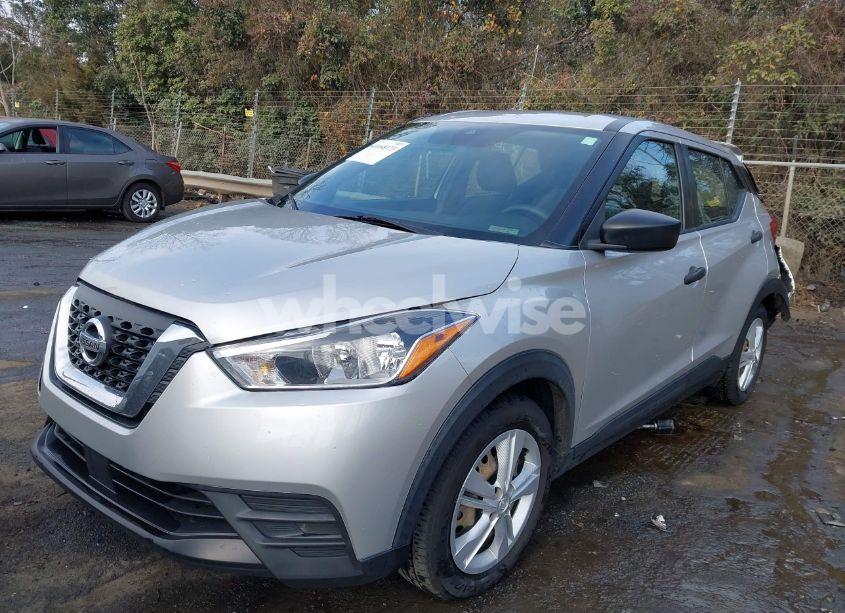 Photo 2 of 2020 Nissan Kicks S XTRONIC CVT (VIN 3N1CP5BV4LL499359)