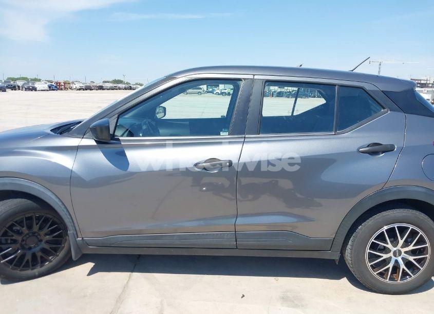 Photo 15 of 2020 Nissan Kicks S XTRONIC CVT (VIN 3N1CP5BV4LL512403)