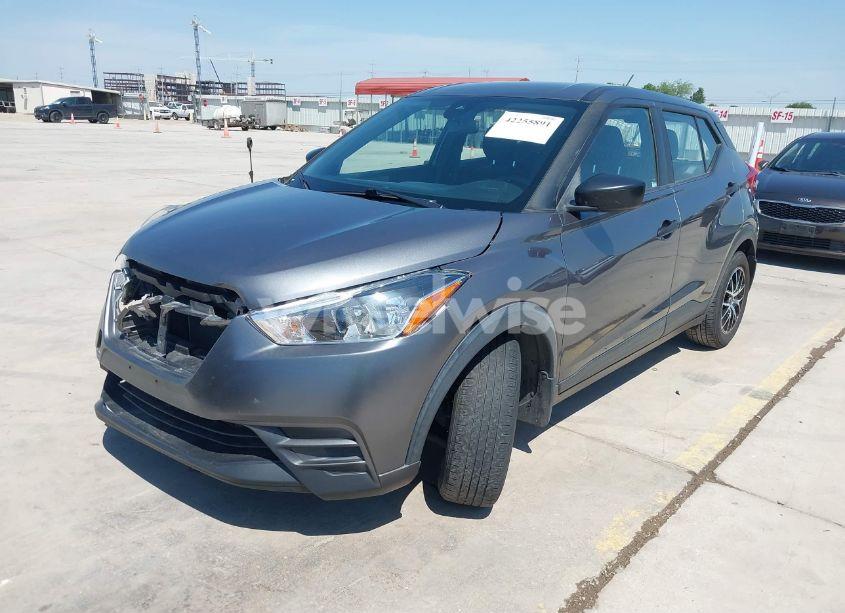 Photo 2 of 2020 Nissan Kicks S XTRONIC CVT (VIN 3N1CP5BV4LL512403)