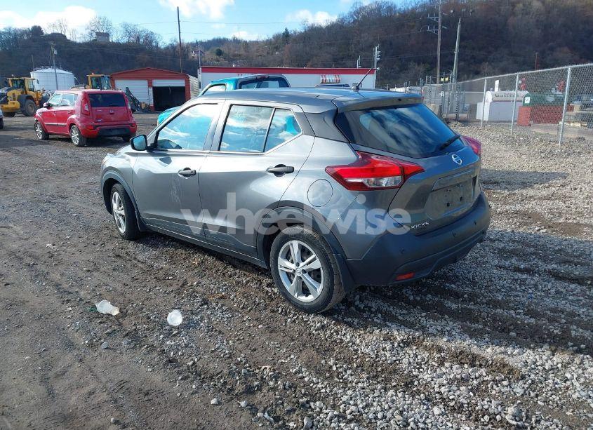 Photo 3 of 2020 Nissan Kicks S XTRONIC CVT (VIN 3N1CP5BV4LL533302)