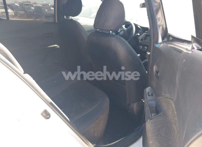 Photo 8 of 2020 Nissan Kicks S XTRONIC CVT (VIN 3N1CP5BV4LL547474)