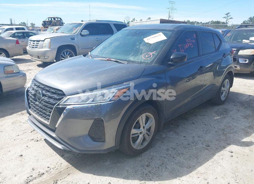 Photo 2 of 2021 Nissan Kicks S XTRONIC CVT (VIN 3N1CP5BV4ML526996)