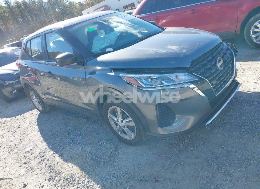 2022 Nissan Kicks S XTRONIC CVT (VIN 3N1CP5BV4NL475338) main photo