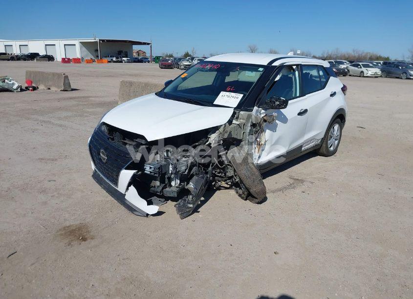Photo 2 of 2022 Nissan Kicks S XTRONIC CVT (VIN 3N1CP5BV4NL489062)