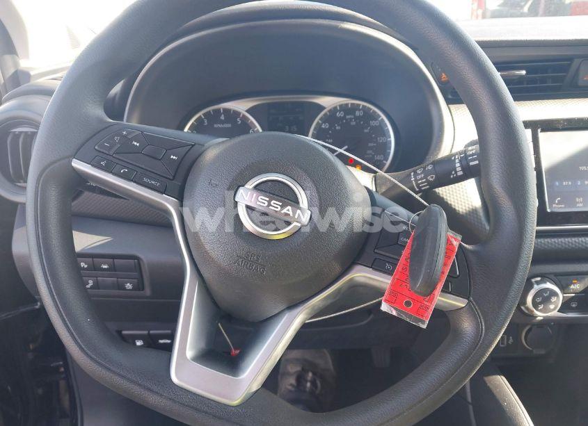 Photo 11 of 2022 Nissan Kicks S XTRONIC CVT (VIN 3N1CP5BV4NL492253)