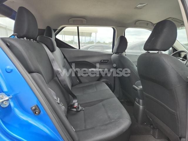 Photo 2 of 2024 NISSAN KICKS S (VIN 3N1CP5BV4RL472994)