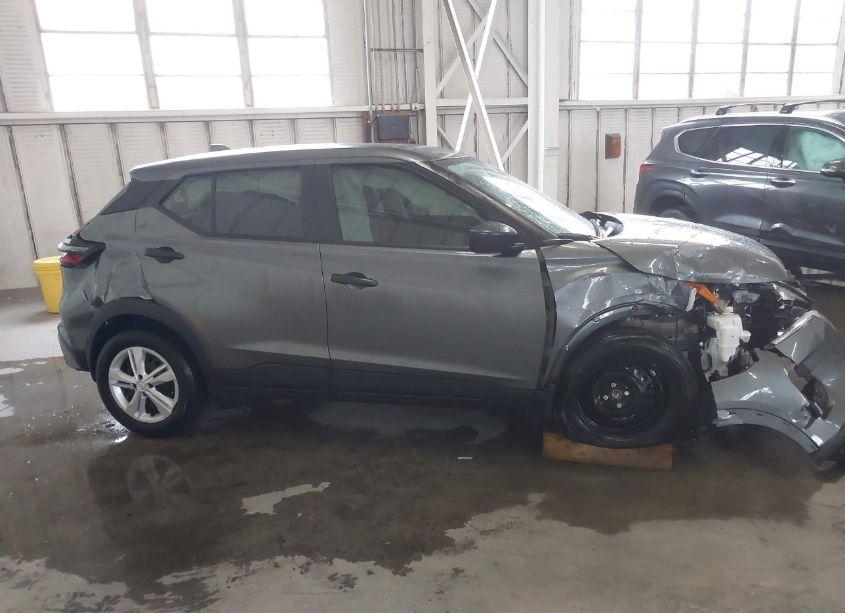 Photo 13 of 2024 Nissan Kicks S XTRONIC CVT (VIN 3N1CP5BV4RL495028)