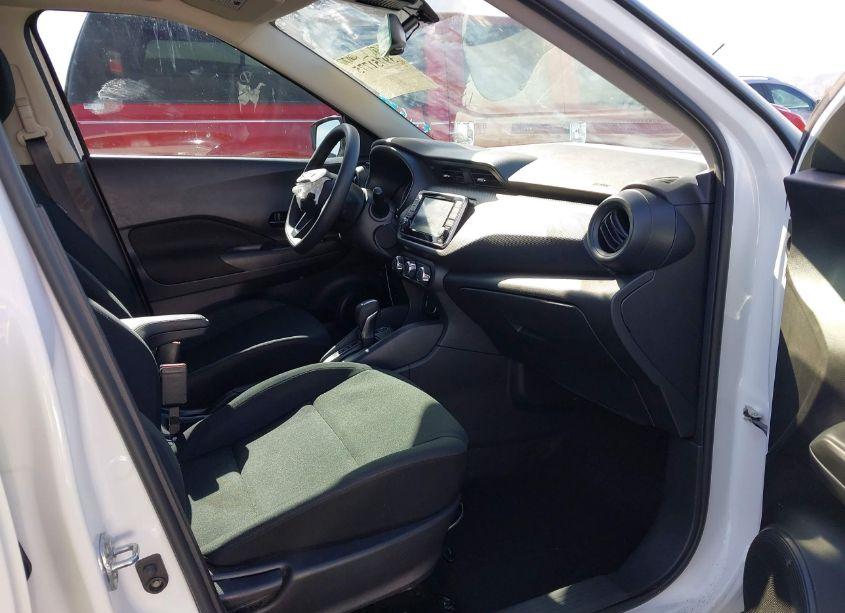 Photo 5 of 2024 Nissan Kicks S XTRONIC CVT (VIN 3N1CP5BV4RL503323)