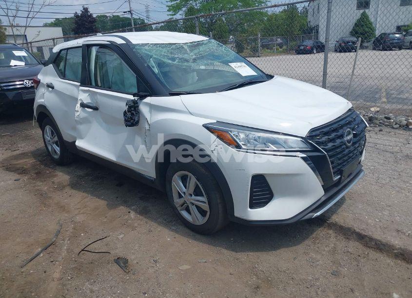 2024 Nissan Kicks S XTRONIC CVT (VIN 3N1CP5BV4RL541036) main photo