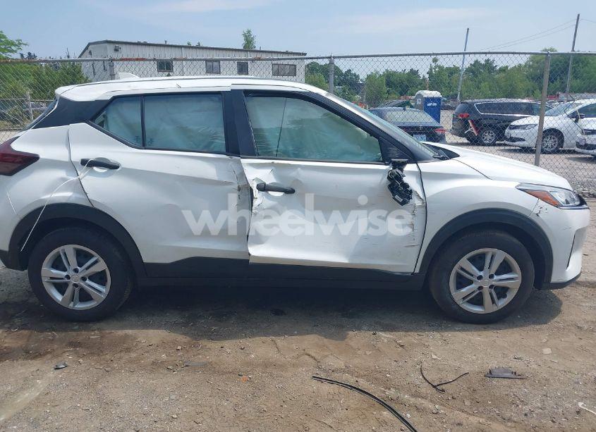 Photo 13 of 2024 Nissan Kicks S XTRONIC CVT (VIN 3N1CP5BV4RL541036)
