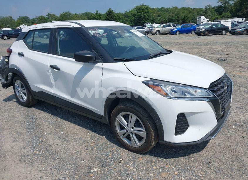 2024 Nissan Kicks S XTRONIC CVT (VIN 3N1CP5BV4RL545989) main photo