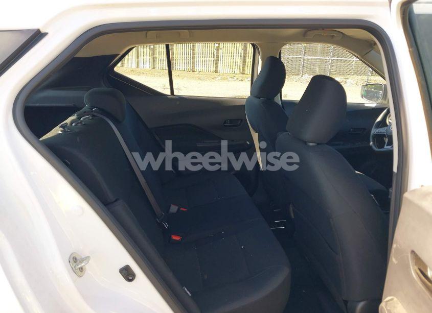 Photo 8 of 2024 Nissan Kicks S XTRONIC CVT (VIN 3N1CP5BV4RL545989)