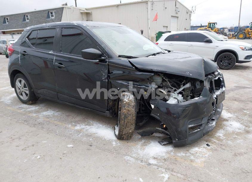 2020 Nissan Kicks S XTRONIC CVT (VIN 3N1CP5BV5LL483994) main photo