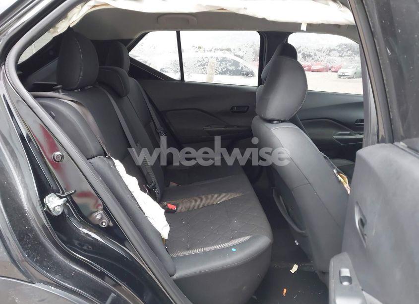 Photo 8 of 2020 Nissan Kicks S XTRONIC CVT (VIN 3N1CP5BV5LL483994)