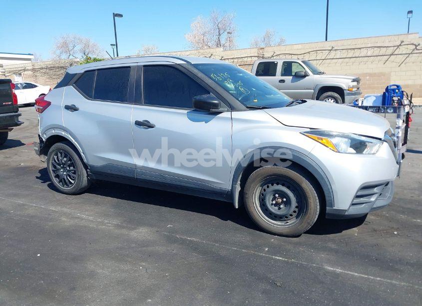 Photo 14 of 2020 Nissan Kicks S XTRONIC CVT (VIN 3N1CP5BV5LL518629)