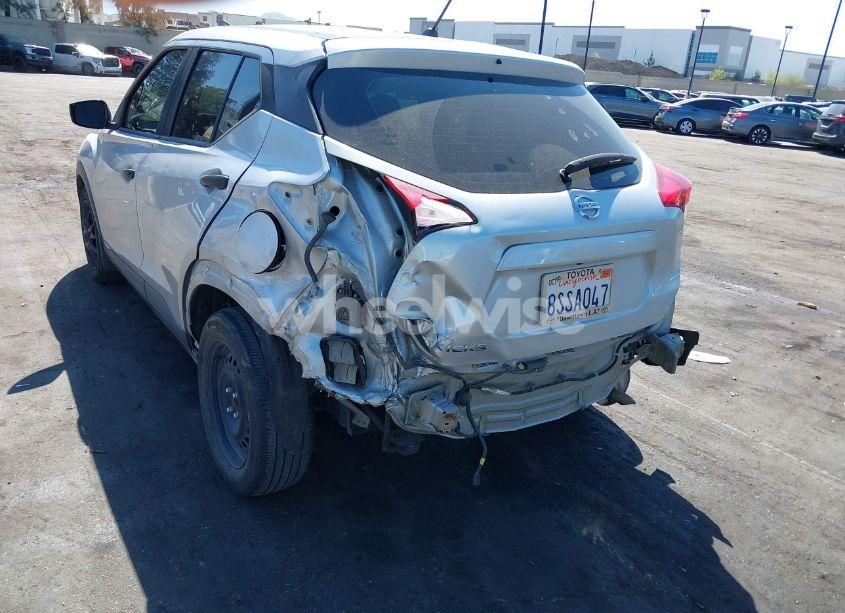 Photo 6 of 2020 Nissan Kicks S XTRONIC CVT (VIN 3N1CP5BV5LL518629)