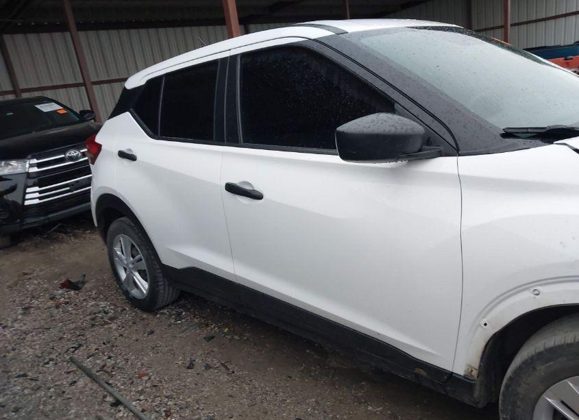 Photo 14 of 2020 Nissan Kicks S XTRONIC CVT (VIN 3N1CP5BV5LL526021)