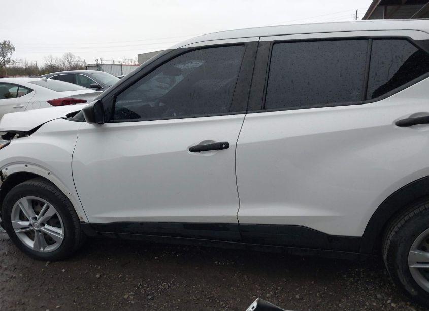 Photo 15 of 2020 Nissan Kicks S XTRONIC CVT (VIN 3N1CP5BV5LL526021)