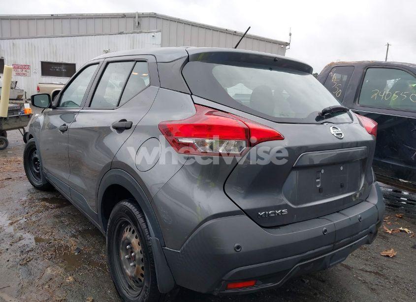 Photo 3 of 2020 Nissan Kicks S XTRONIC CVT (VIN 3N1CP5BV5LL546883)
